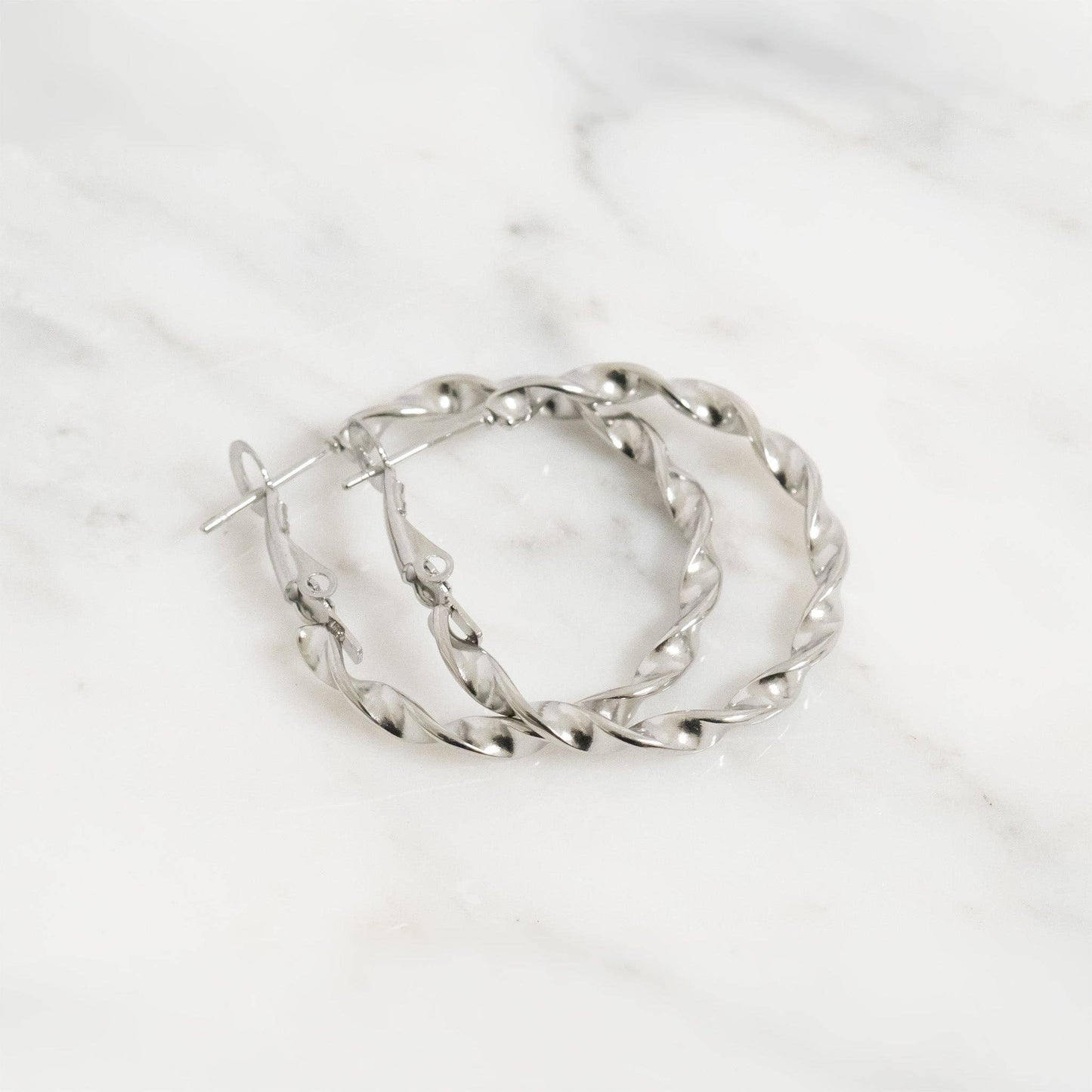 Twist Hoop Earrings - Premium 18K Gold PVD Stainless Steel