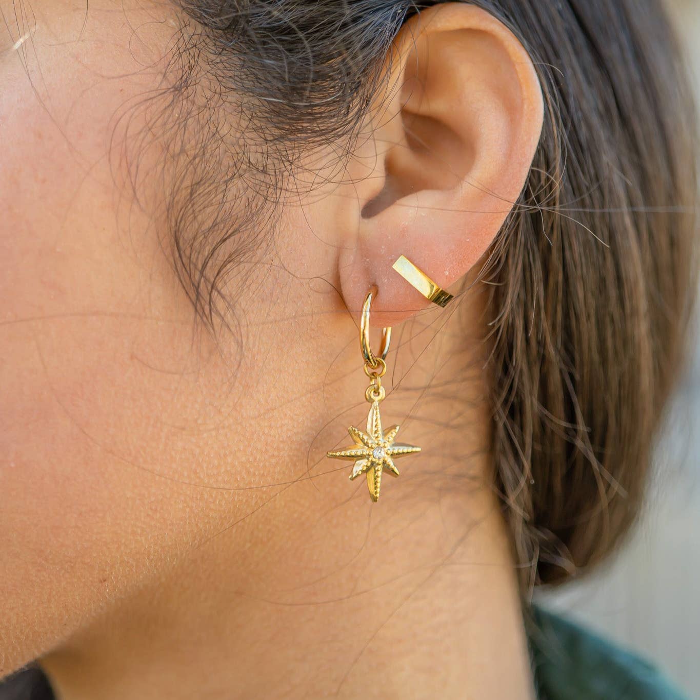 Square Huggie Earrings - Premium 18K Gold PVD Stainless Steel
