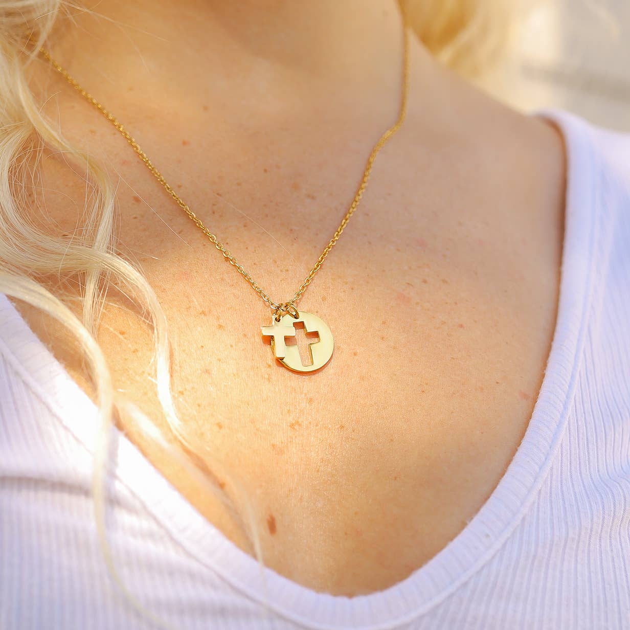 Cutout 2 Piece Cross Necklace - Premium 18K Gold PVD Stainless Steel