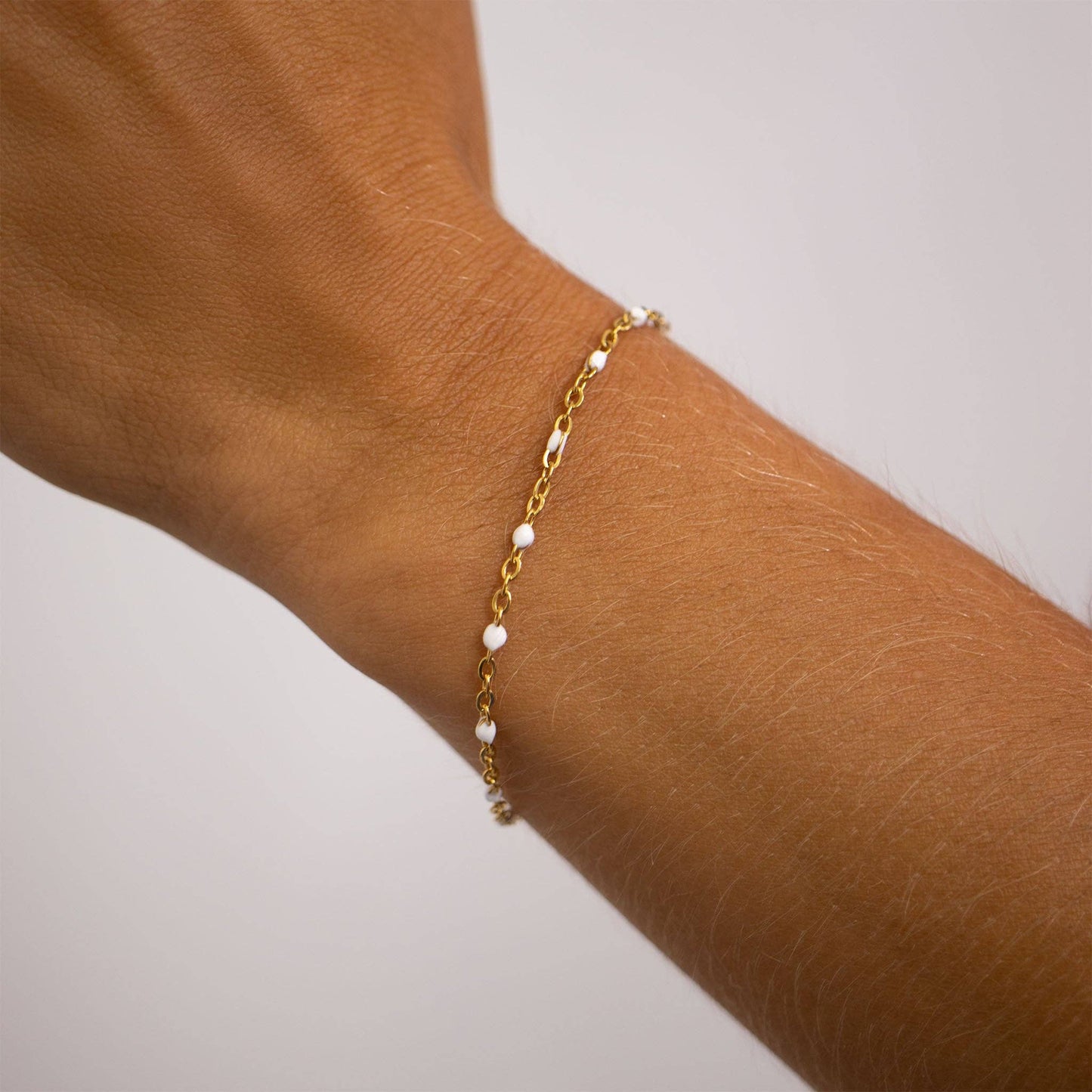 White Confetti Chain Bracelet- Premium 18K Gold PVD Stainless Steel