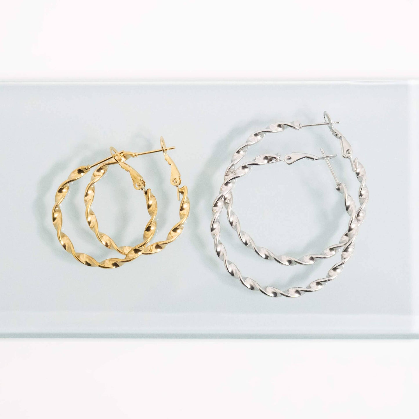 Twist Hoop Earrings - Premium 18K Gold PVD Stainless Steel