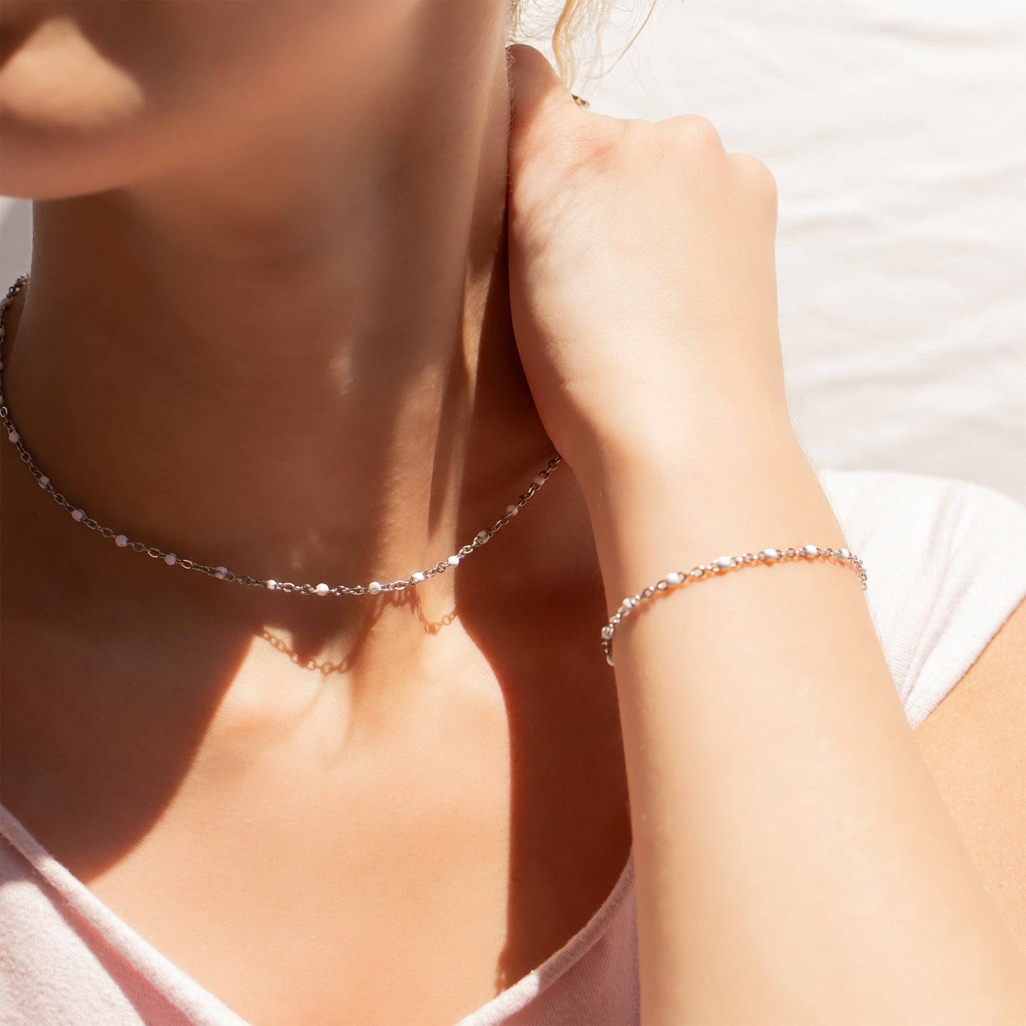 White Confetti Chain Necklace - Premium 18K Gold PVD Stainless Steel