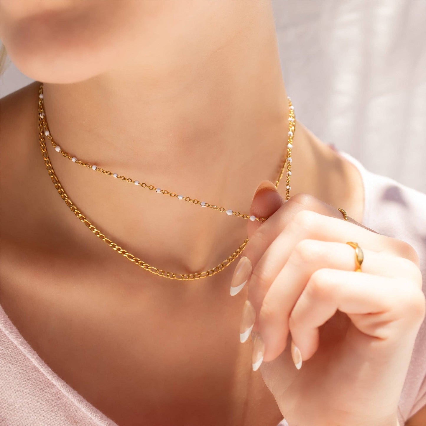 White Confetti Chain Necklace - Premium 18K Gold PVD Stainless Steel