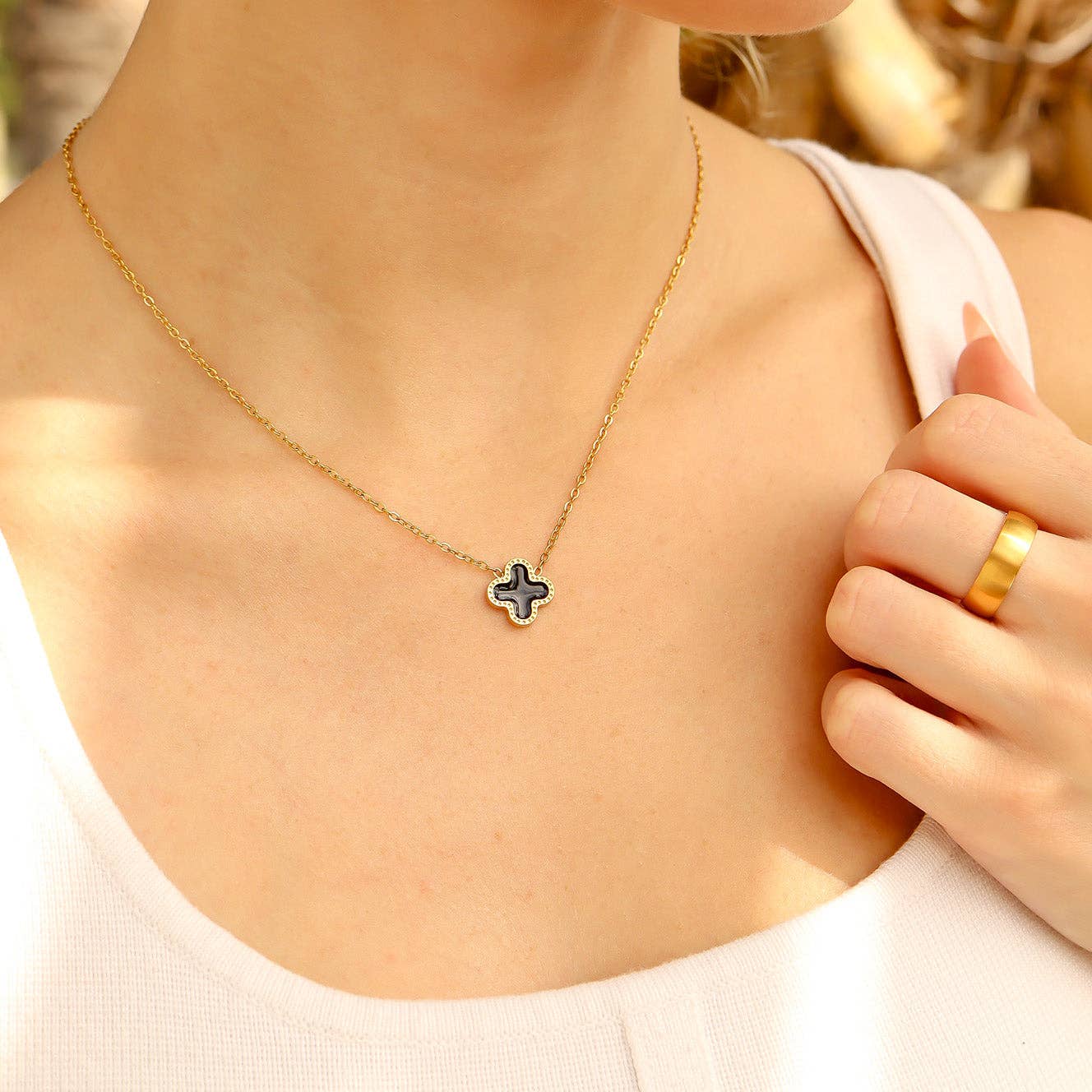 Lucky Clover Charm Necklace - Premium 18K Gold PVD Stainless Steel