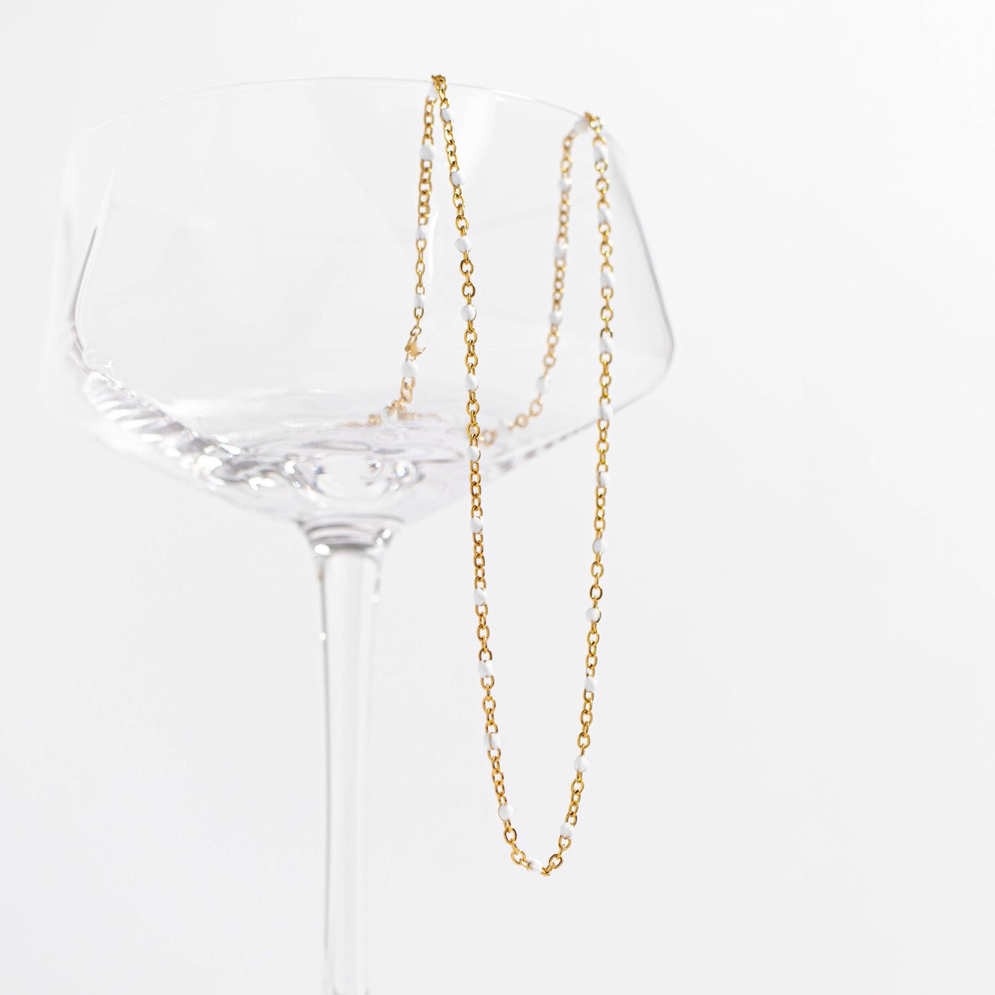 White Confetti Chain Necklace - Premium 18K Gold PVD Stainless Steel