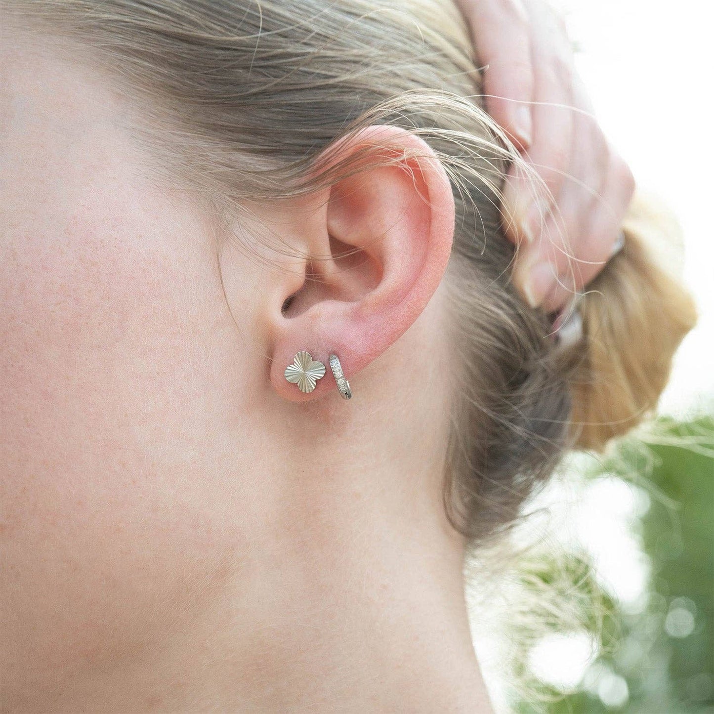 Clover Stud Earrings - Premium 18K Gold PVD Stainless Steel