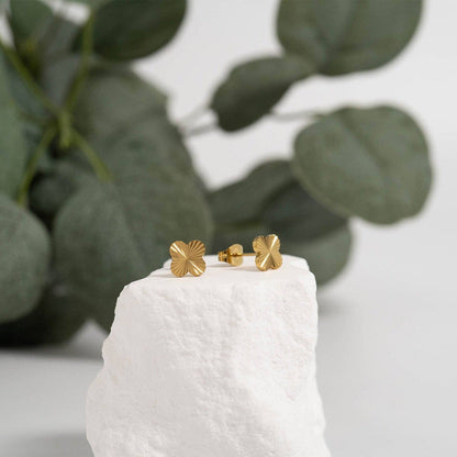 Clover Stud Earrings - Premium 18K Gold PVD Stainless Steel