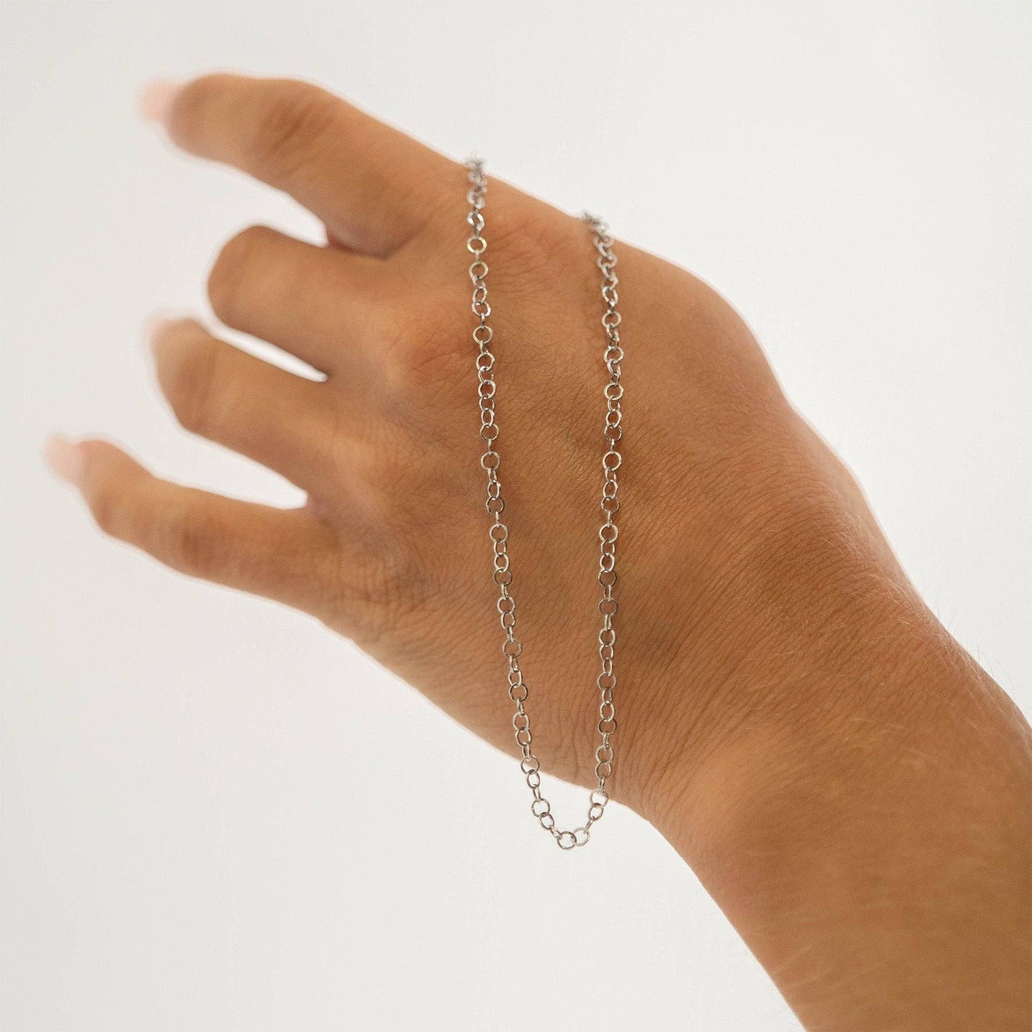 Linked Heart Chain Bracelet - Premium 18K Gold PVD Stainless Steel